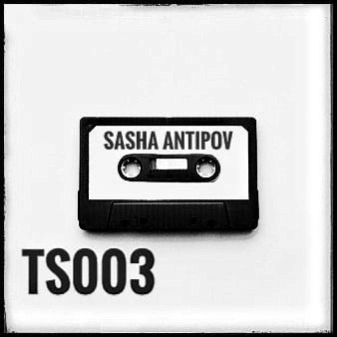 TS003