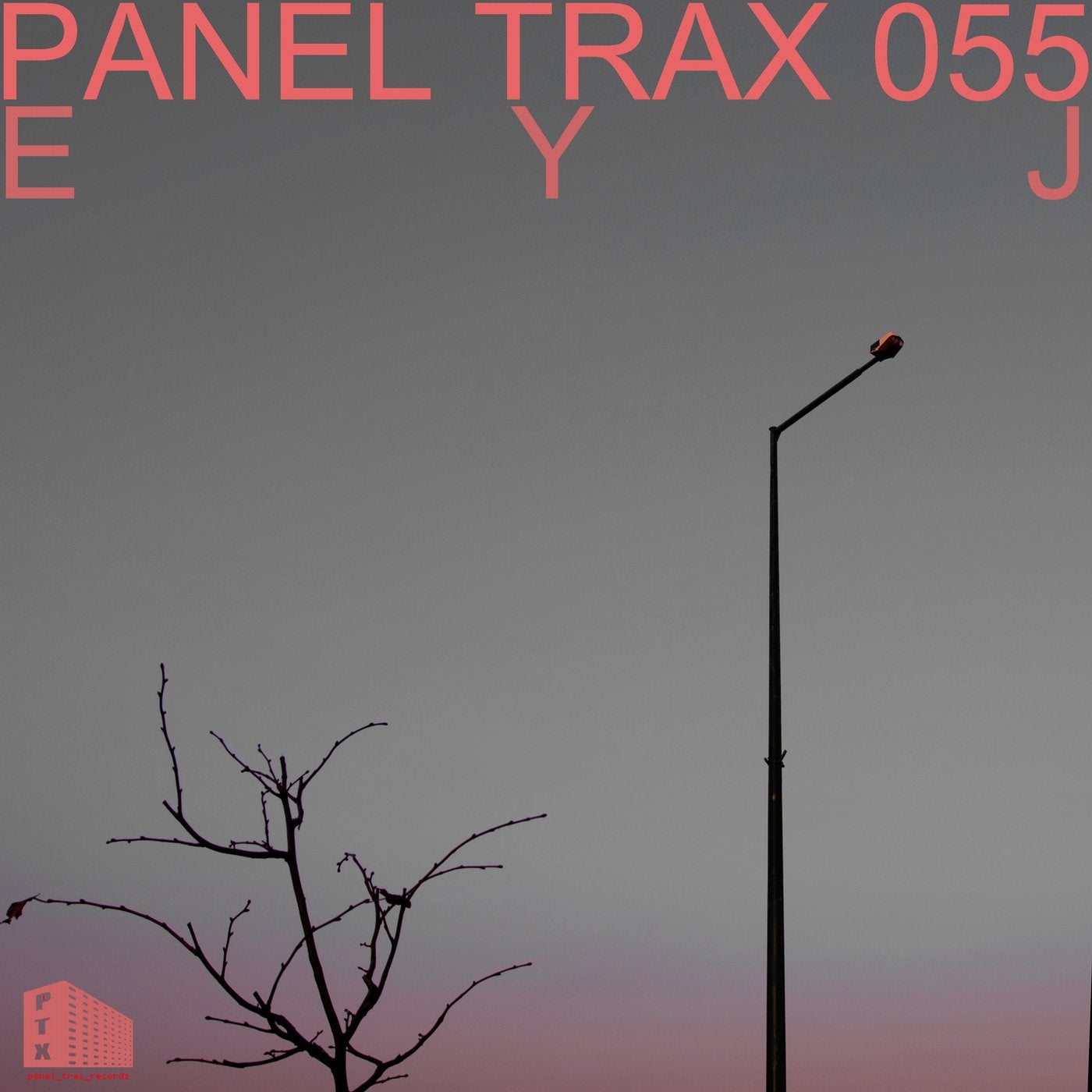 Panel Trax 055