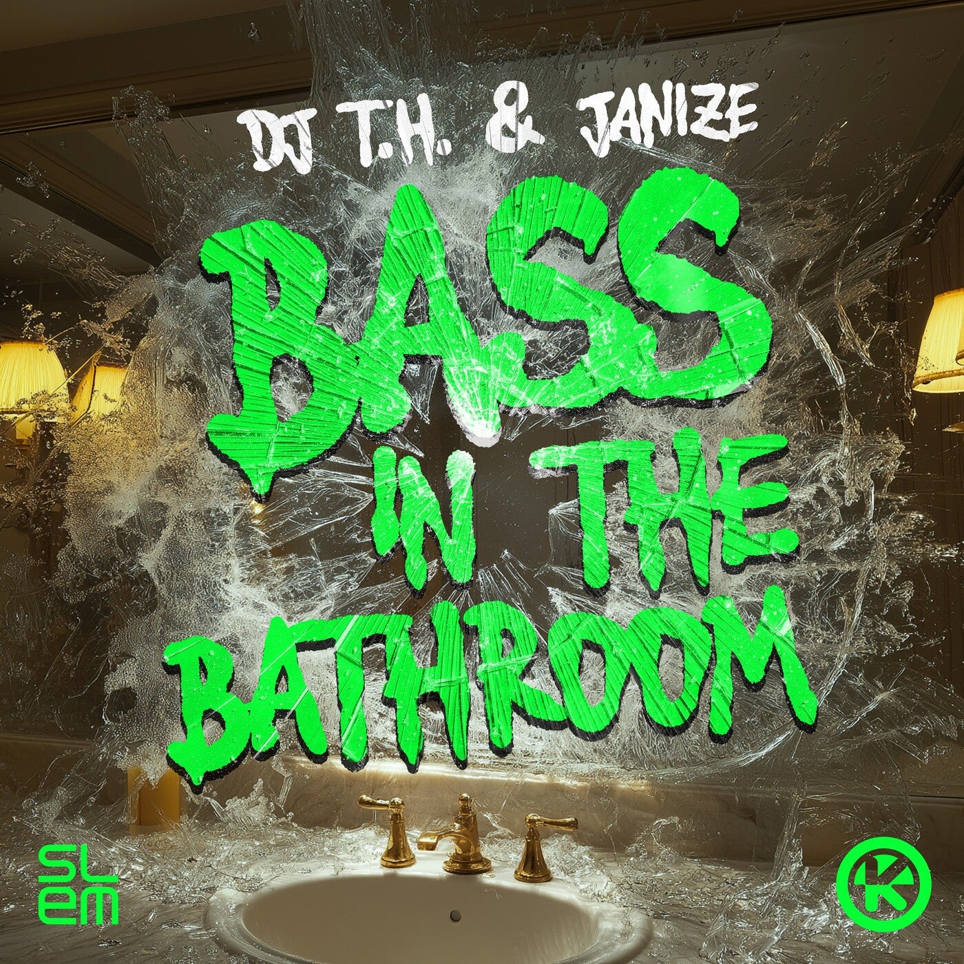 Bass in the Bathroom (Extended Mix)