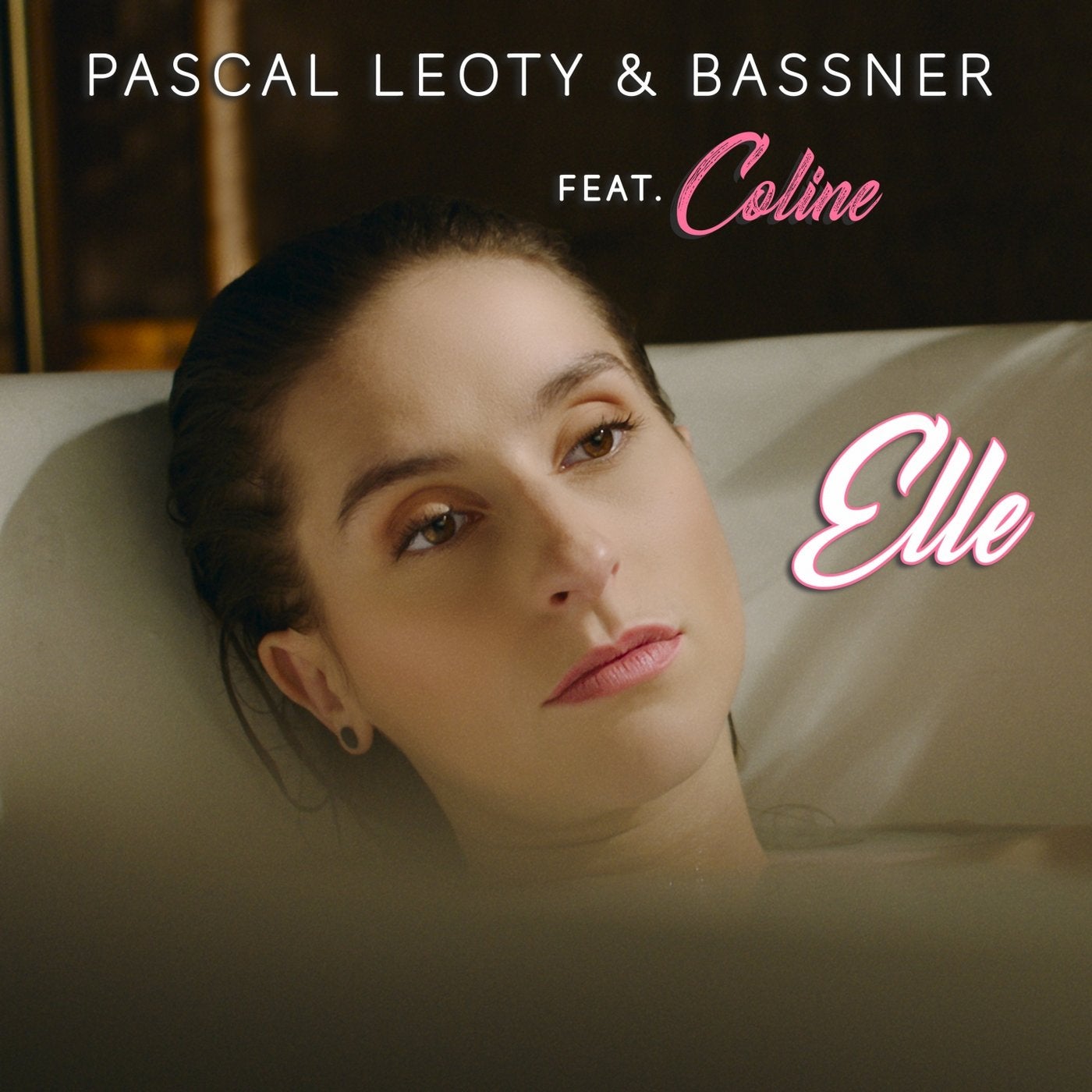 Elle (feat. Coline)