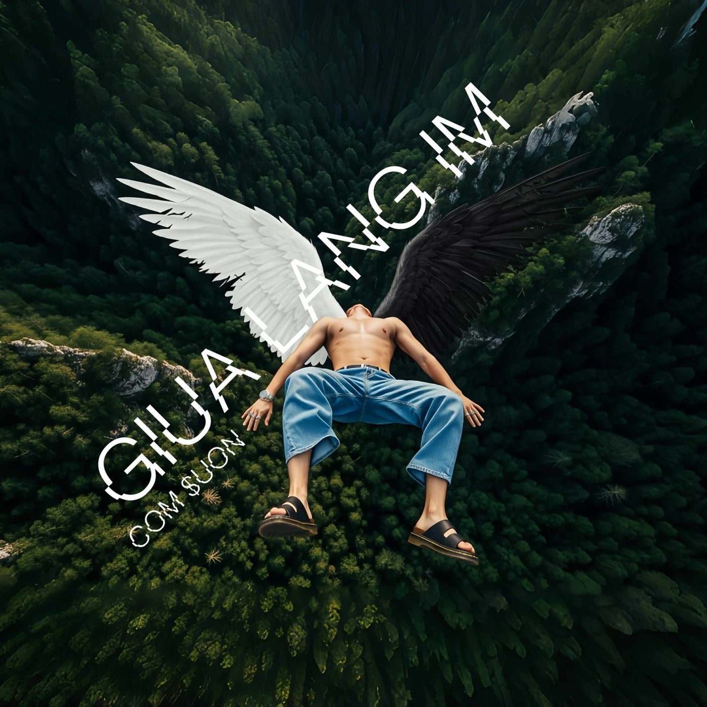 Giữa Lặng Im