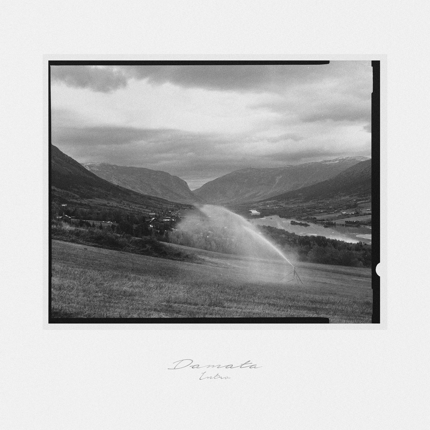 Intro (feat. Torstein Slåen, Karl Erik Horndalsveen & Ola Øverby)