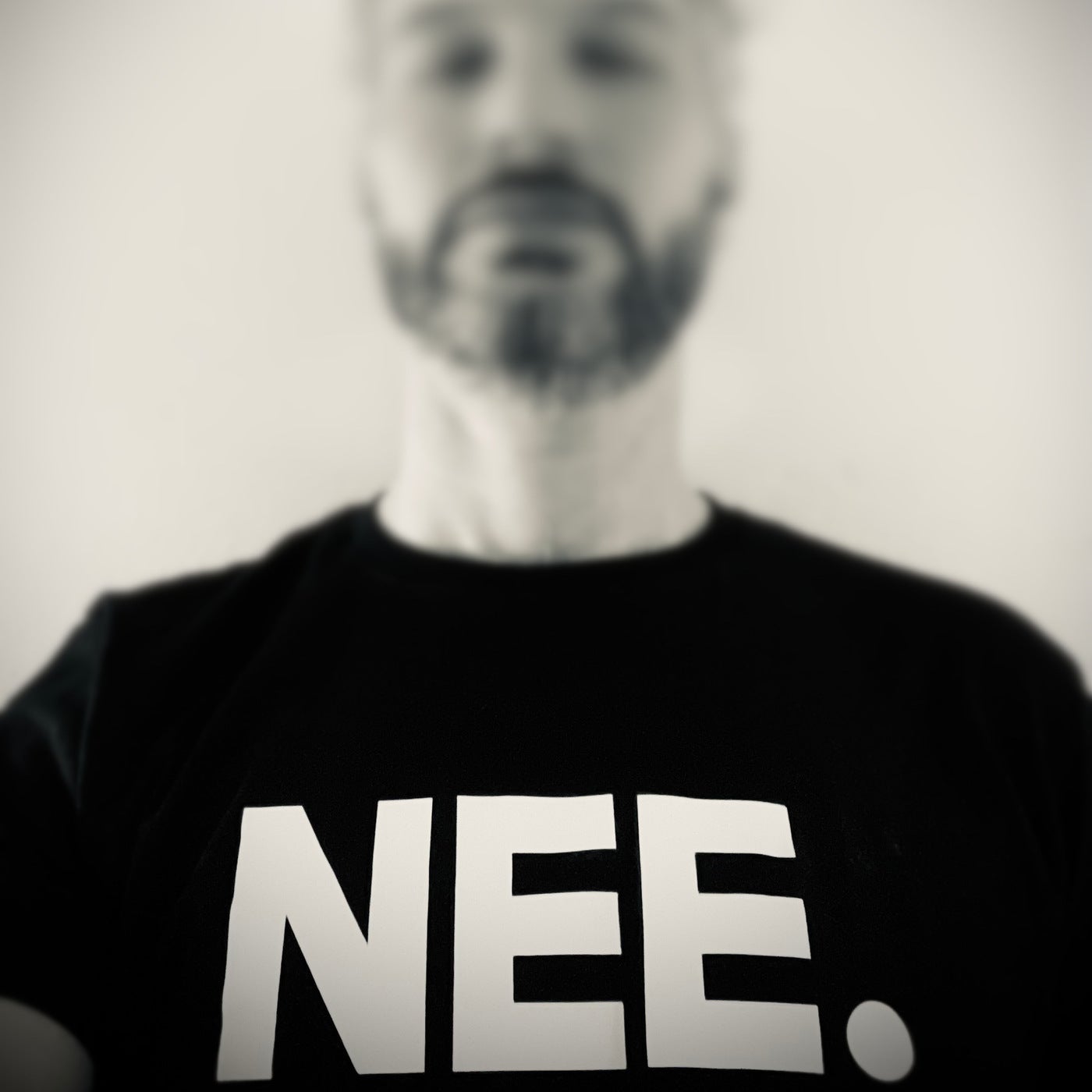 Nee
