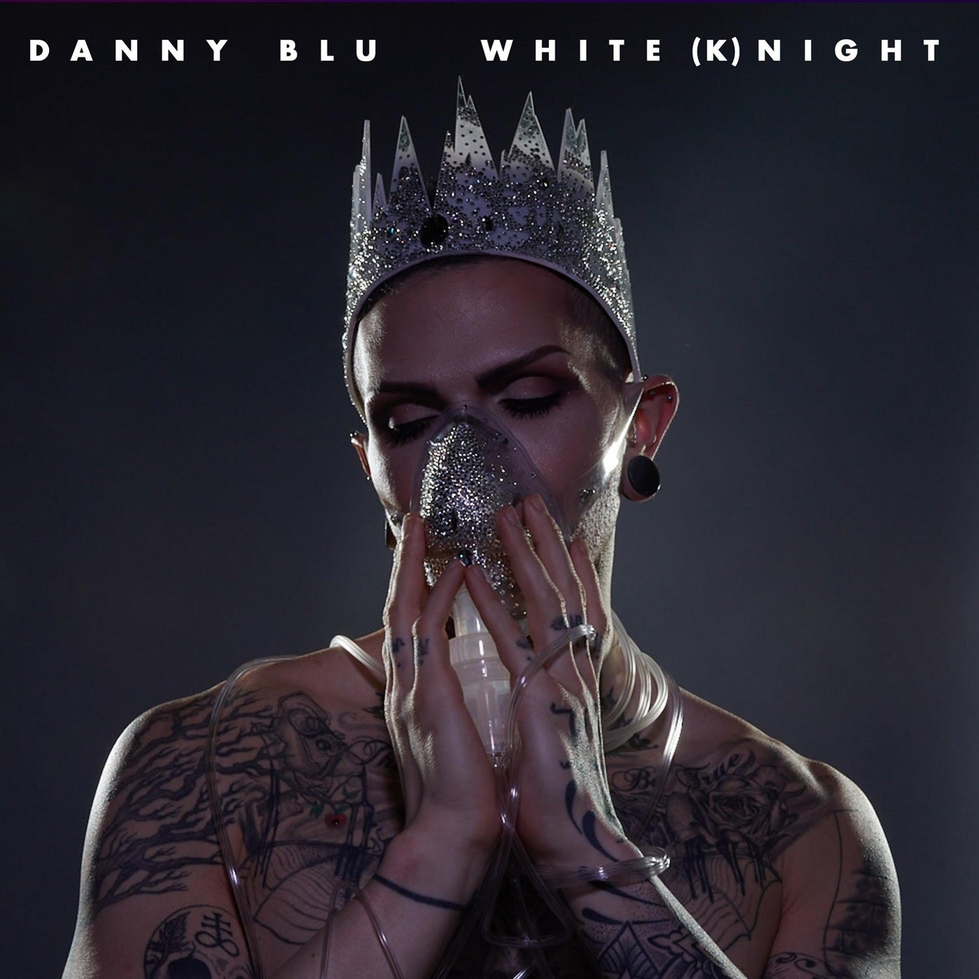 White (K)Night
