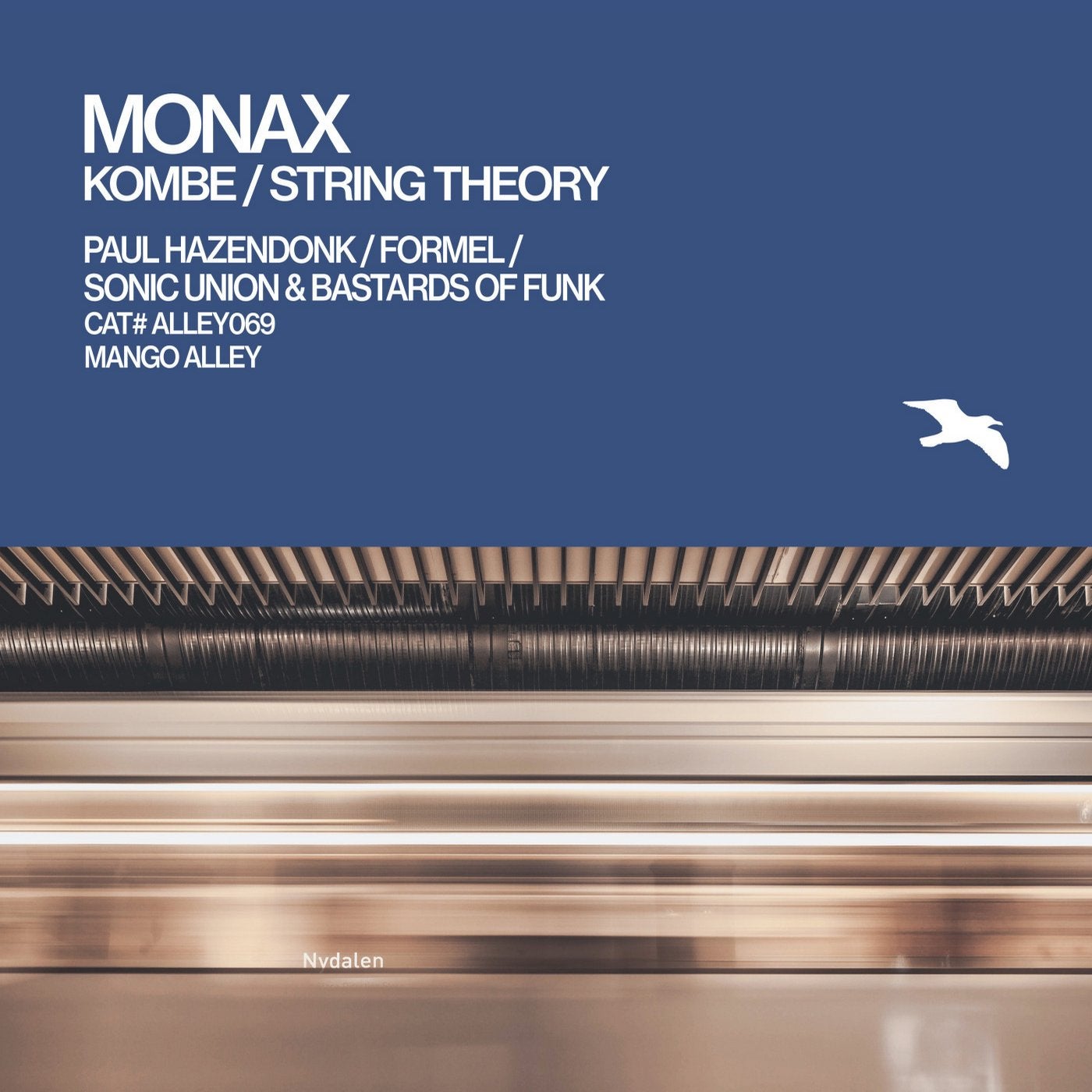 Kombe / String Theory