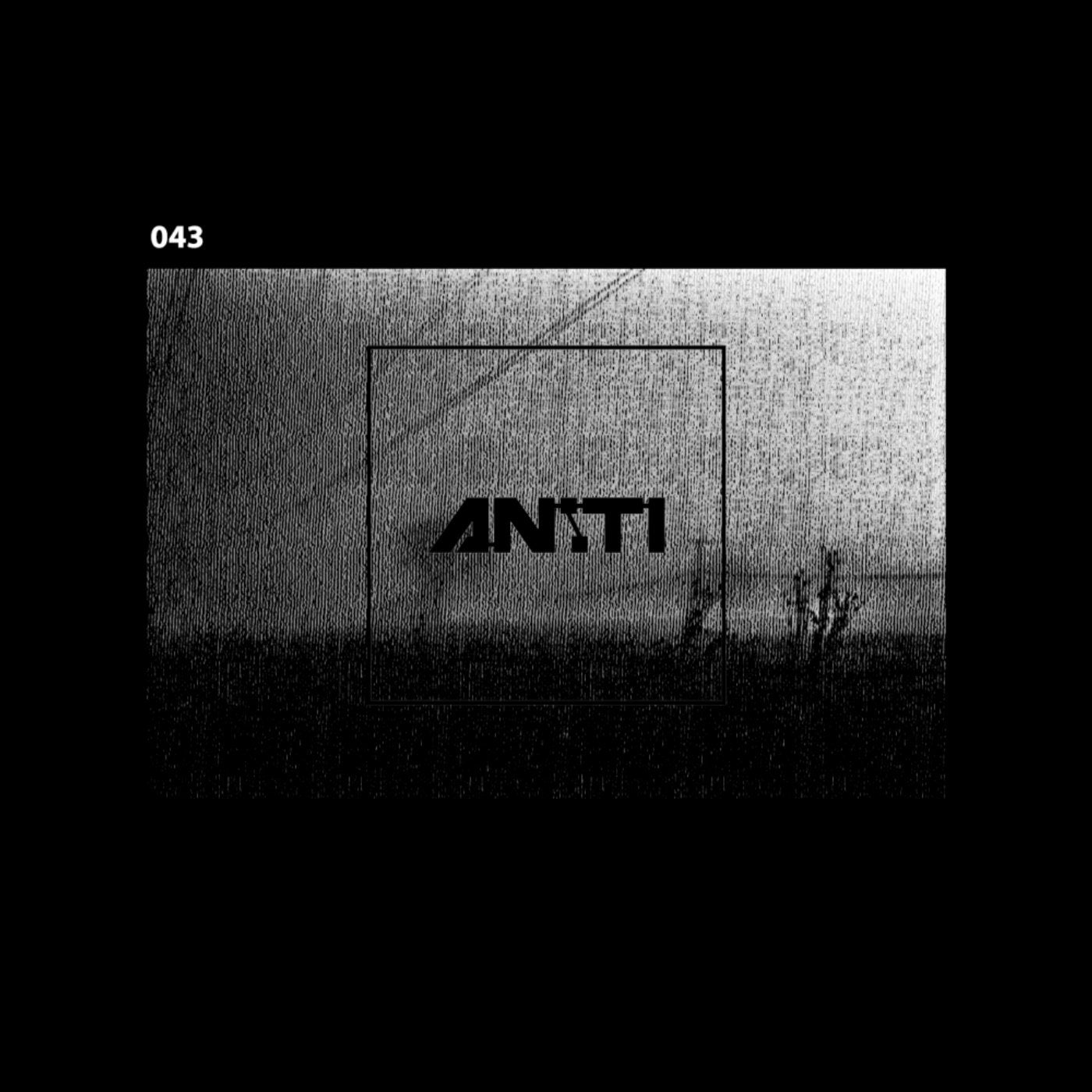 043