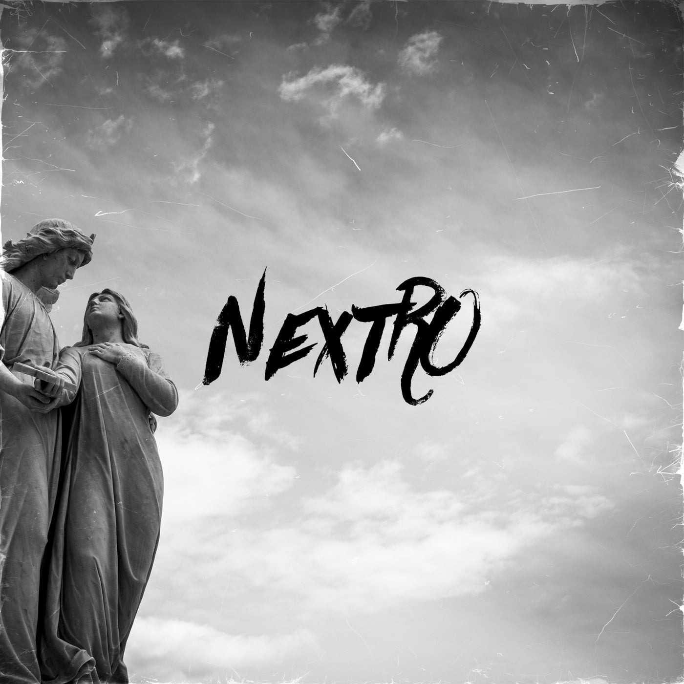 Look at me nextro