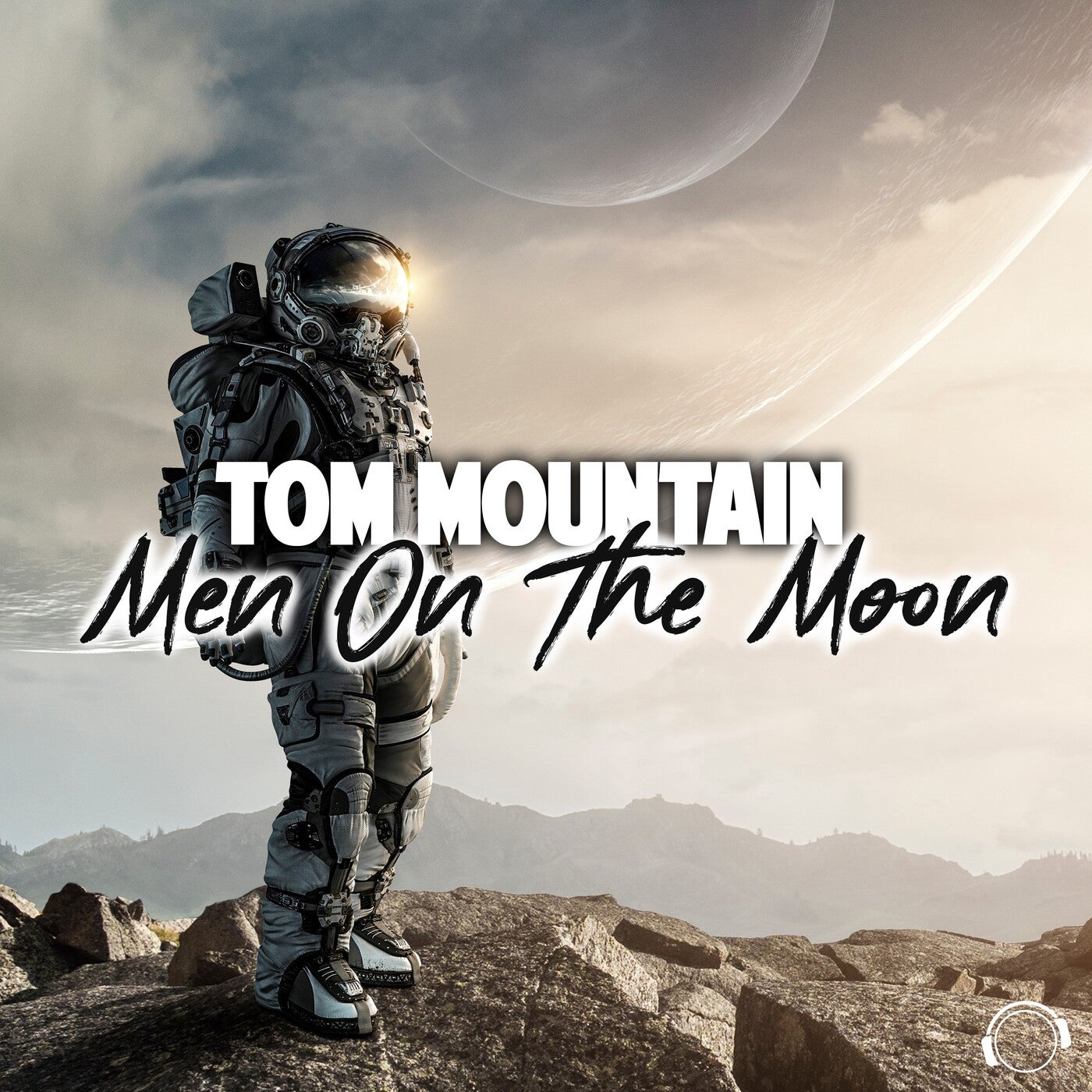 Tom Mountain & Nicco. Man on the Moon Extended Mix. Mount 2023. Man on moon extended mix
