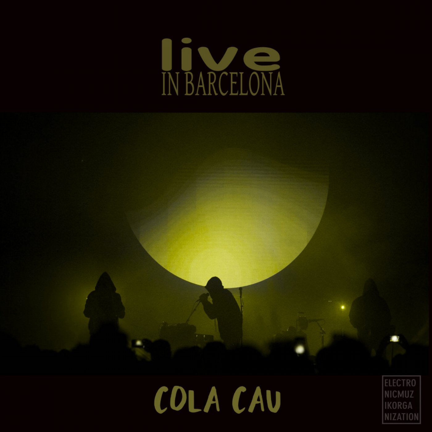 Cola Cau