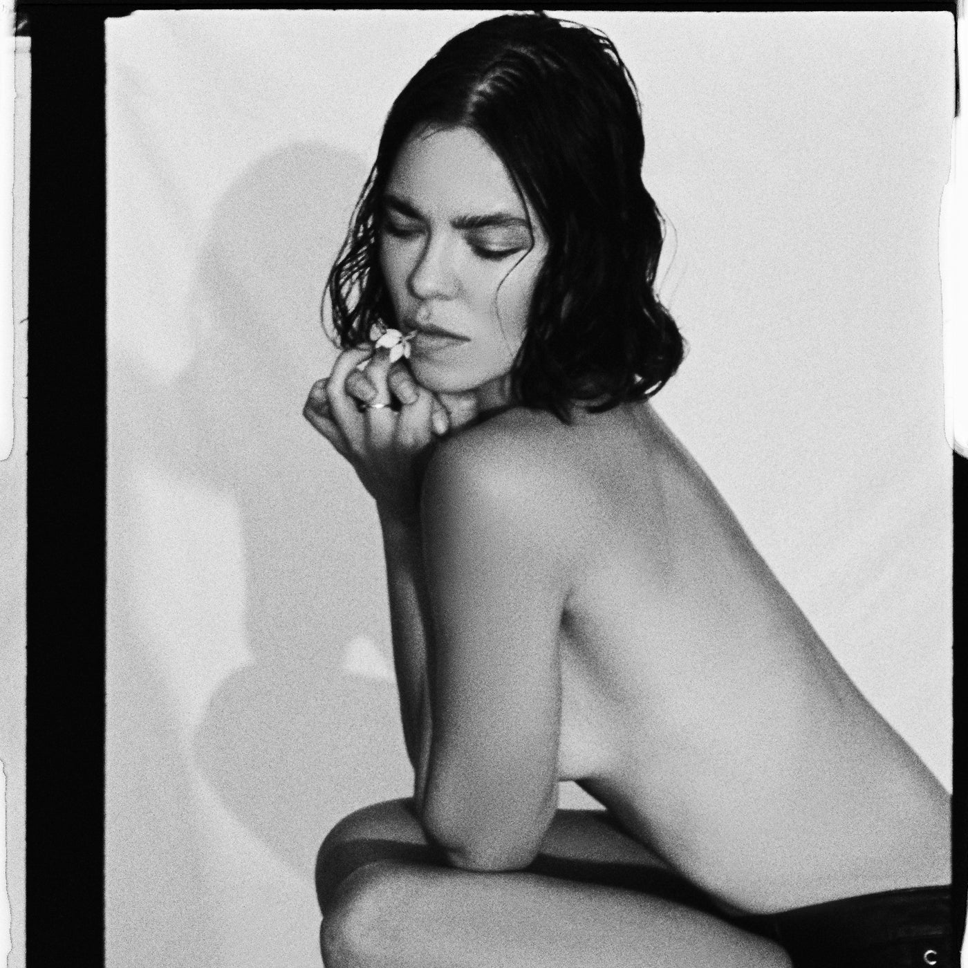 Nina Kraviz – tarde (remixes) NK003remixesBP Nina Kraviz – tarde (remixes) NK003remixesBP