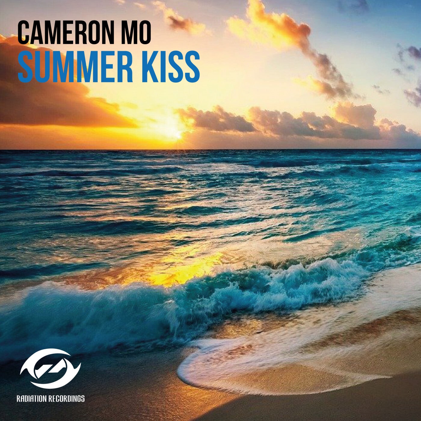 Summer kiss. Good mo Summer.