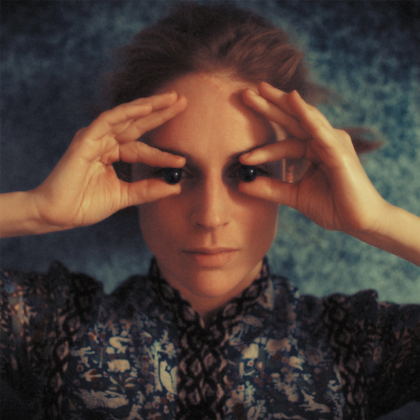 Meaning of The Curse by Agnes Obel