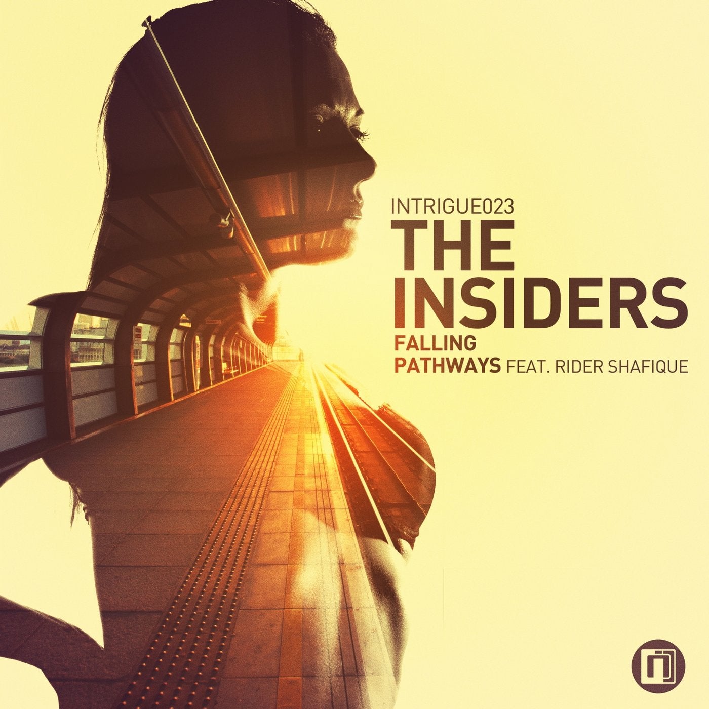 Falling original mix. Falling Music. Insiders. Песня инсайдеры. On the inside.