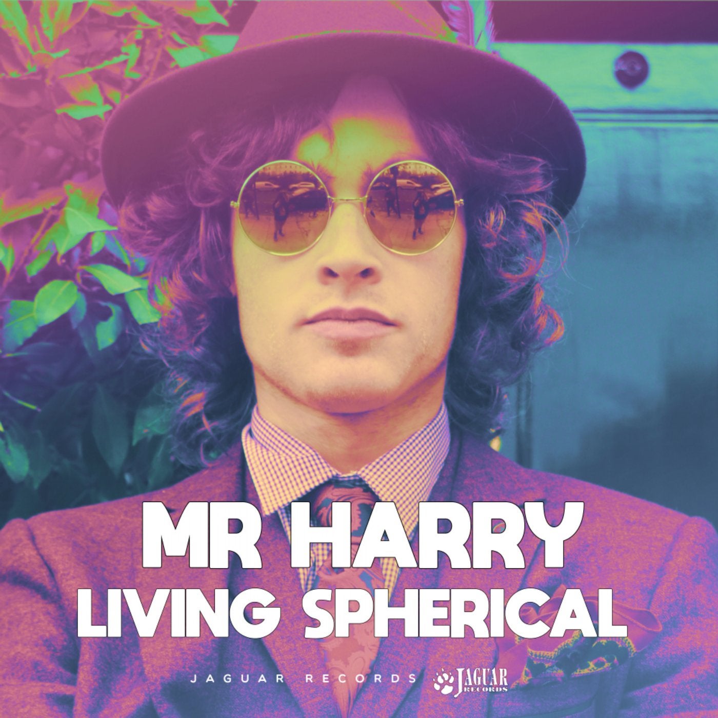 Living Spherical