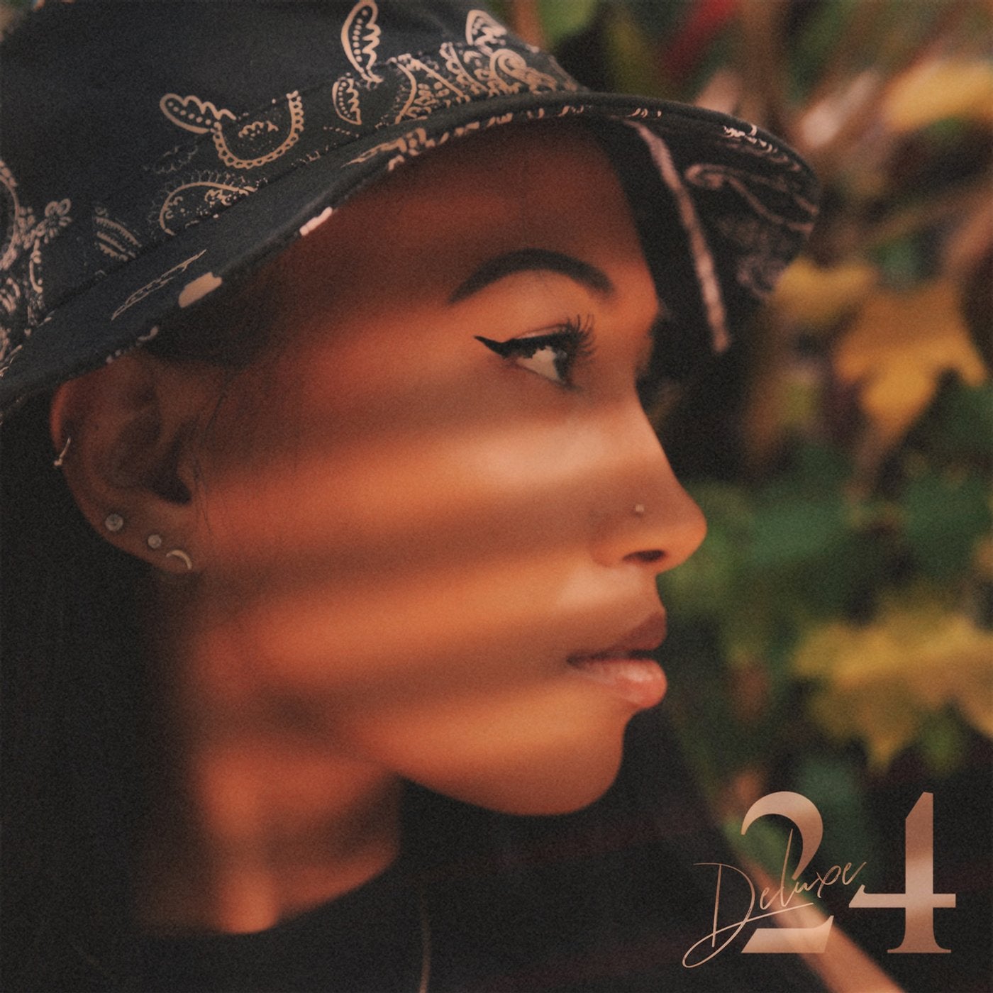 24 (Deluxe)