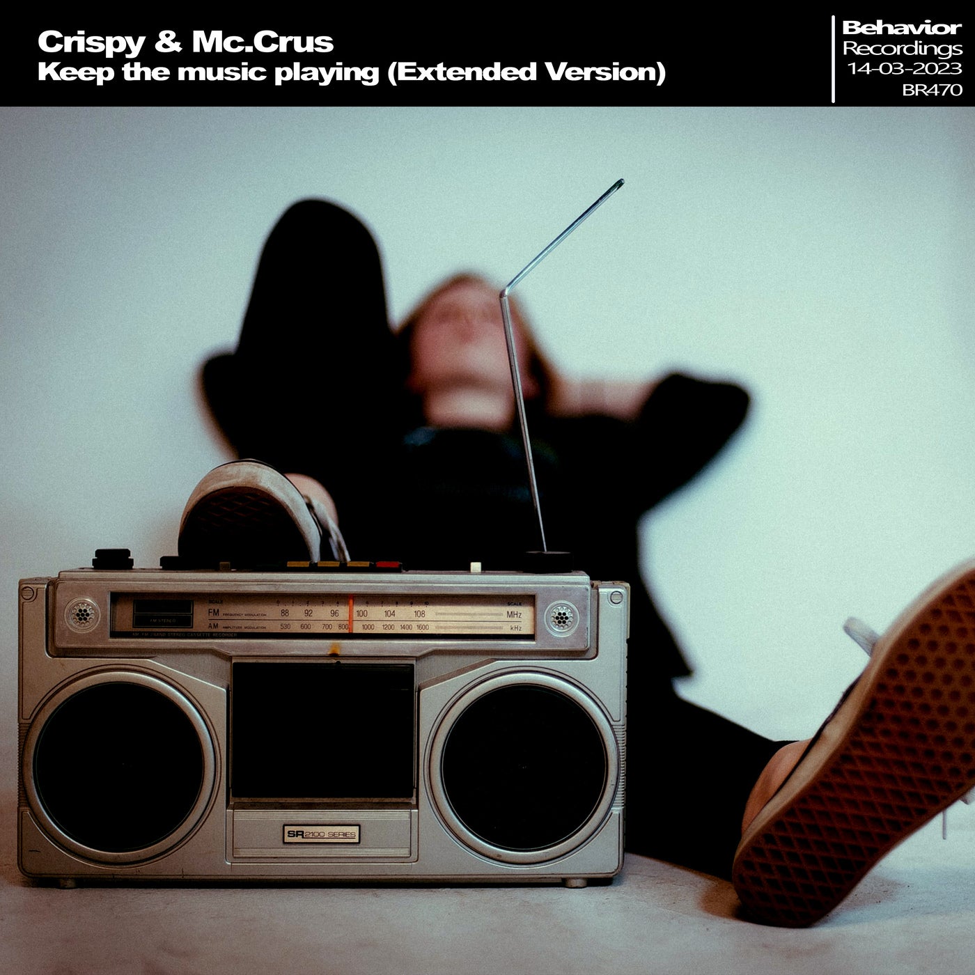Keep the music playing (Extended Version)