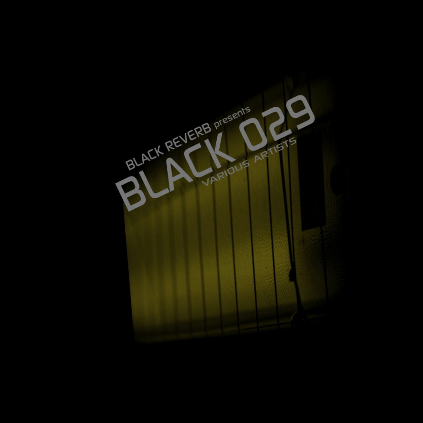 Black 029