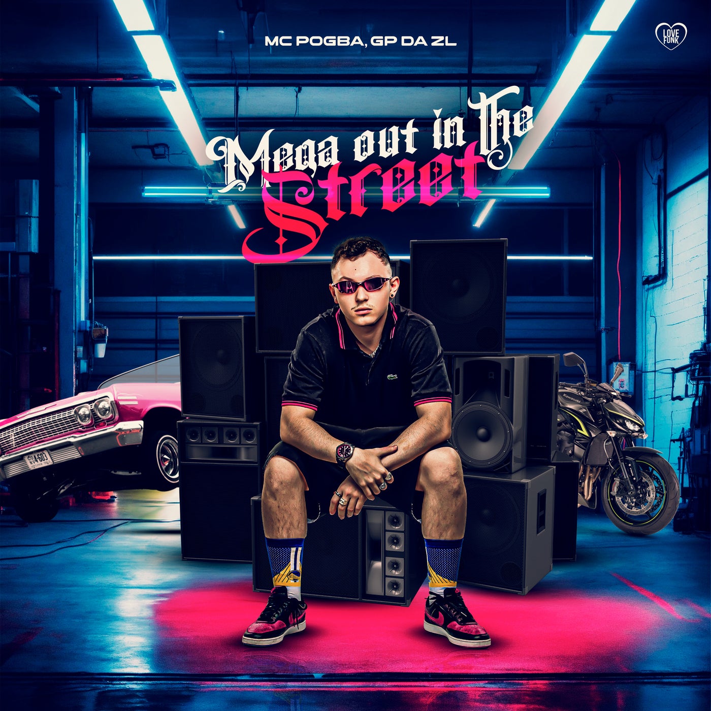 Mega Out In The Street