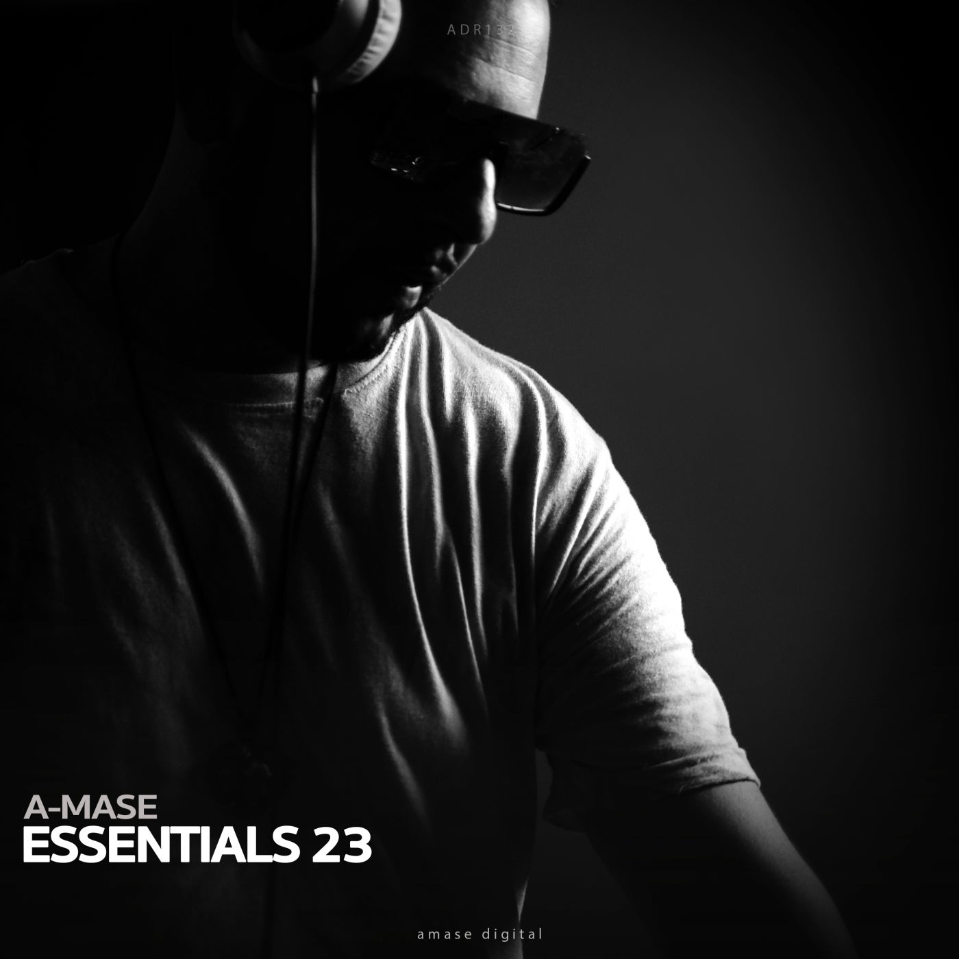 Essentials 23