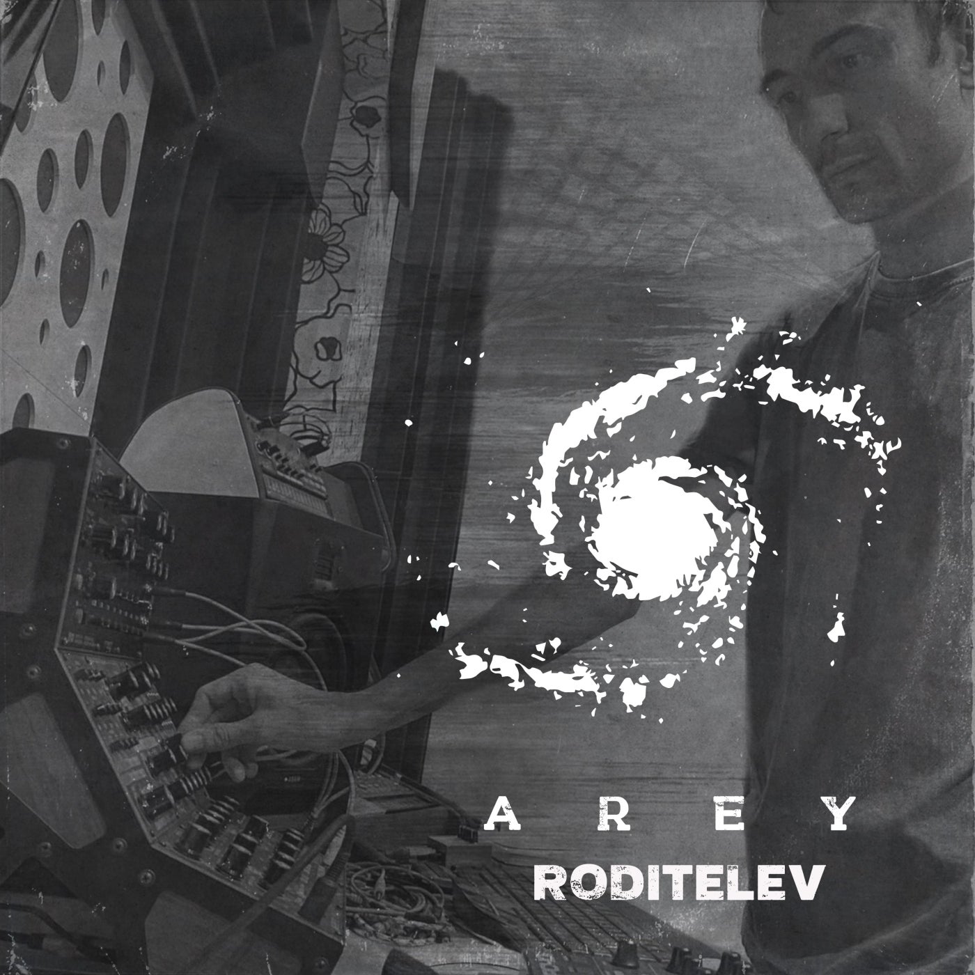 Roditelev Arey Limited