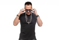 Joe T Vannelli