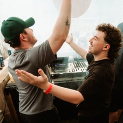 Entasia's "Don't Stop" Chart