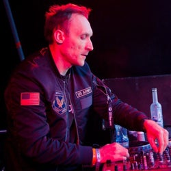 KNTRL Chart (November 2025)