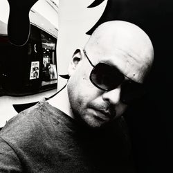 Dirty Effin' Techno Chart