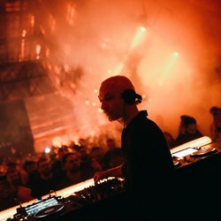 JADE's End Of Summer Chart