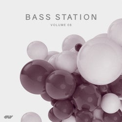 Bass Station, Vol.08