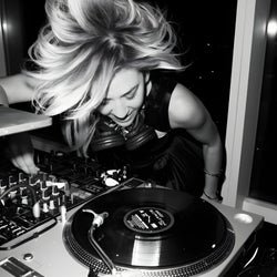 HYPE Melodic House & Techno