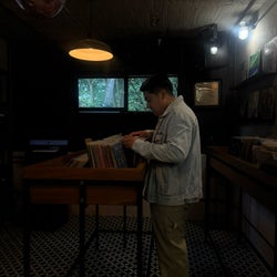 House and more by Maikoll