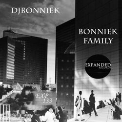 Bonniek Family