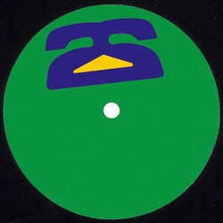 beijos (feat. FLAT 22)