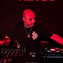 Michele Montefusco Top 10 (November 2025)