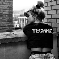 MELODIC TECHNO LOVE