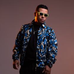 Uyakentenza Chart top 10