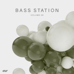 Bass Station, Vol.06