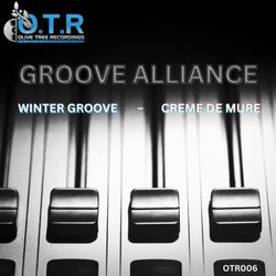 Winter Groove - Creme De Mure