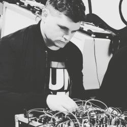 Florian Meindl October 2016 Charts