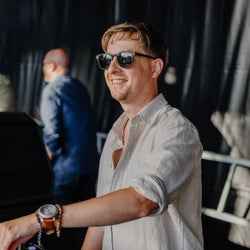 'Move To Survive' Chart