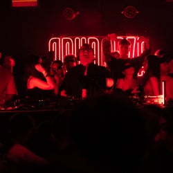 DEEP GROOVE