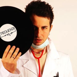 Alex D’Elia FREQUENZA JULY 2011 CHART