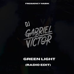 Green Light (Radio-Edit)