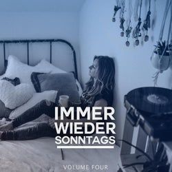 Immer Wieder Sonntags, Vol. 4 (Amazing Selection Of Smooth & Elegant Deep House Tunes For Chilling)