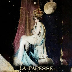 LA PAPESSE