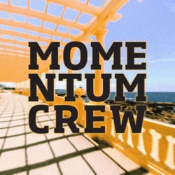 Momentum Crew (feat. Awa Sané)