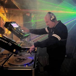 Paraodox FM Beats