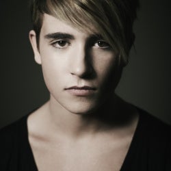 Danny Avila Live For The Night Chart