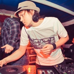 DIEGO SUAREZ - DECEMBRER 2012 DJ CHART